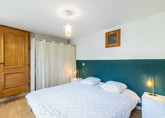 Superbe Appartement, Situe Au Coeur De La Ville. *