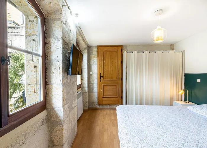 Superbe Appartement, Situe Au Coeur De La Ville. Apartment *